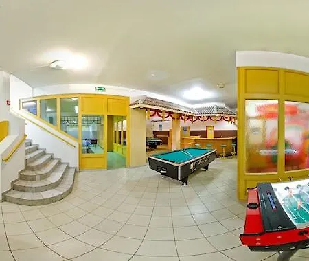 Hotel Strass - Sport &