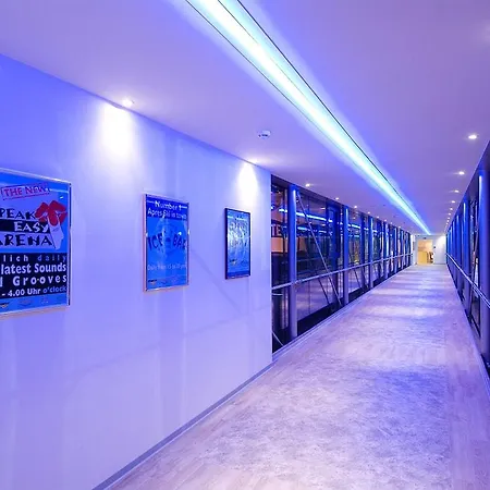 Hotel Strass - Sport & 4*