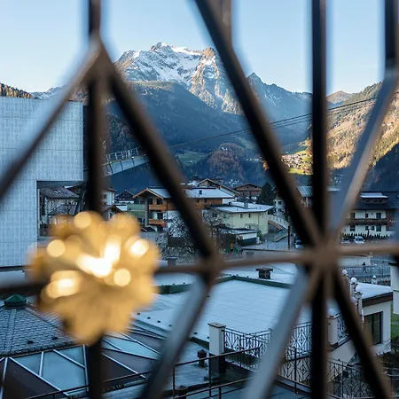 Strass - Sport & 4* Mayrhofen