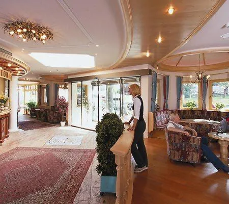 Hotel Strass - Sport & Mayrhofen