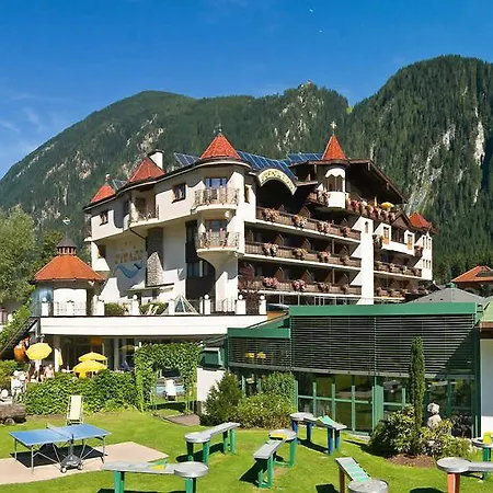 Strass - Sport & Hotel 4*
