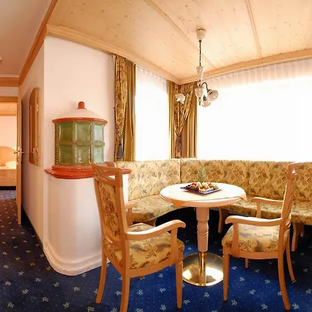 Hotel Strass - Sport & 4*