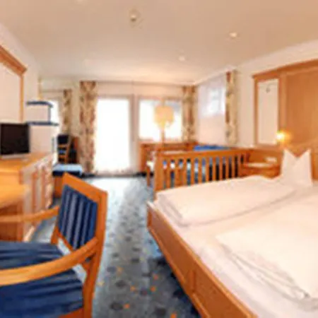 Hotel Strass - Sport & Mayrhofen