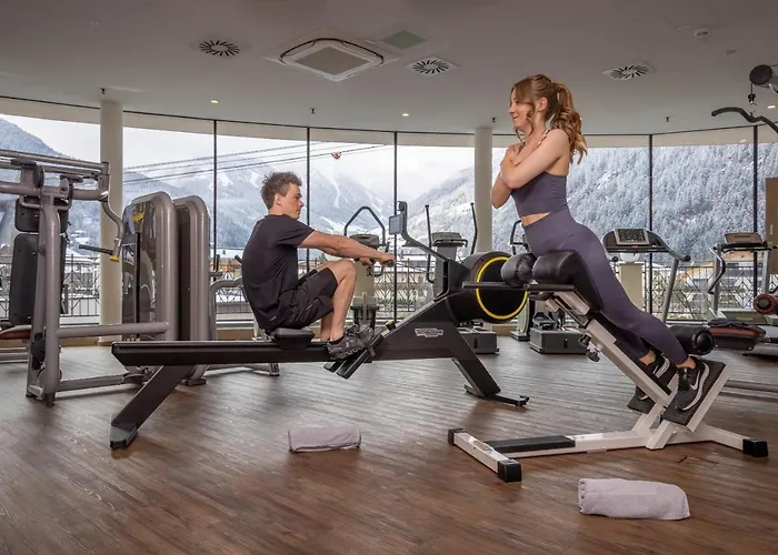 Strass - Sport & 4* Mayrhofen