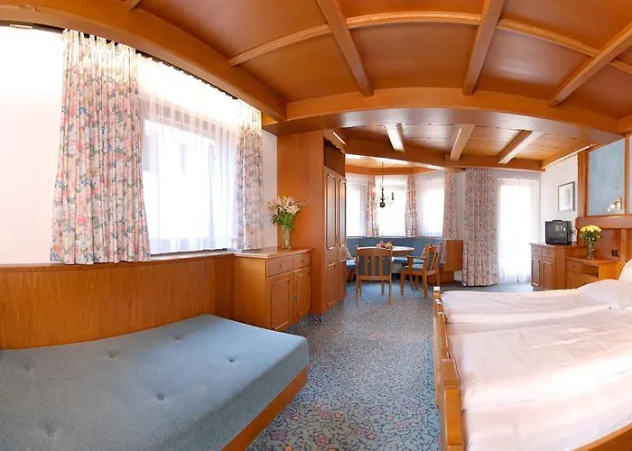 Hotel Strass - Sport & 4*