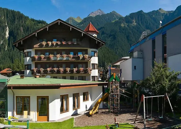 Hotel Strass - Sport & Mayrhofen